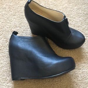 JEFFREY CAMPBELL NINETYNINE PLATFORMS SIZE 7.5